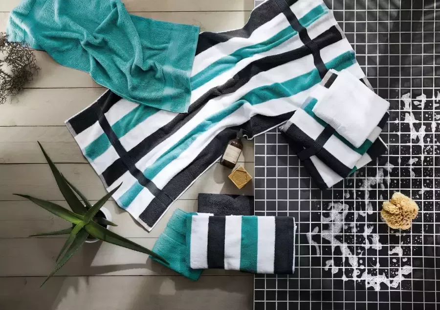 Gözze Badlaken New York moderne unikleuren gestructureerde rand 100% katoen in 2 afmetingen (1 stuk)