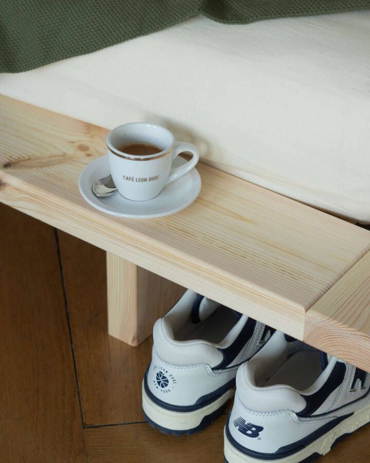 Karup Bedframe JAPAN BED Futonbett Bodenbett Holzrahmen Jugendbett Holzbett Massief houten bed Japan gemaakt van massief grenen met lattenbodem bedombouw - Foto 5