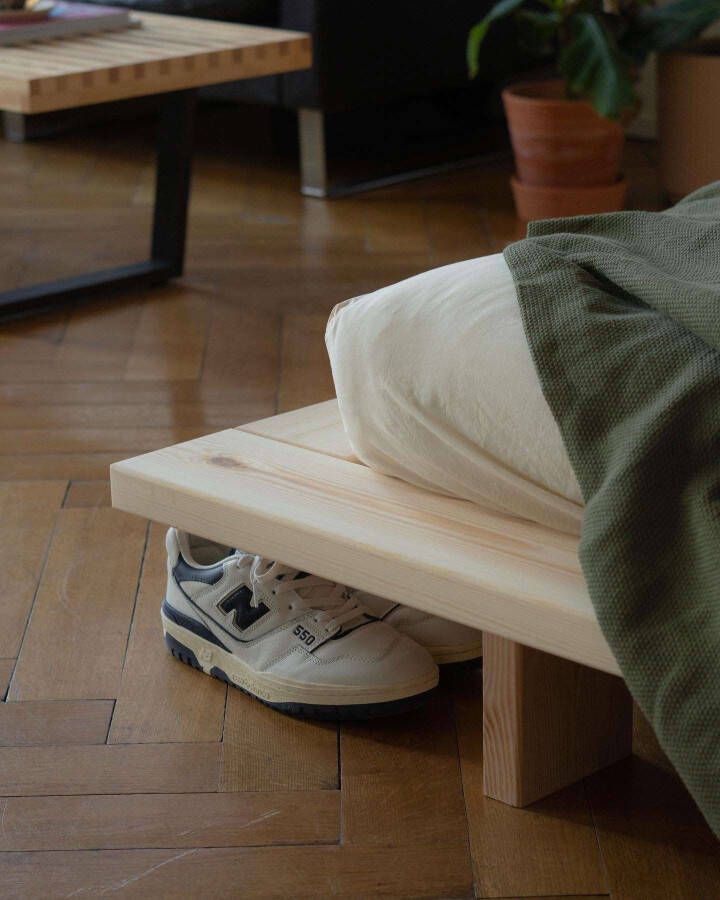 Karup Bedframe JAPAN BED Futonbett Bodenbett Holzrahmen Jugendbett Holzbett Massief houten bed Japan gemaakt van massief grenen met lattenbodem bedombouw - Foto 6