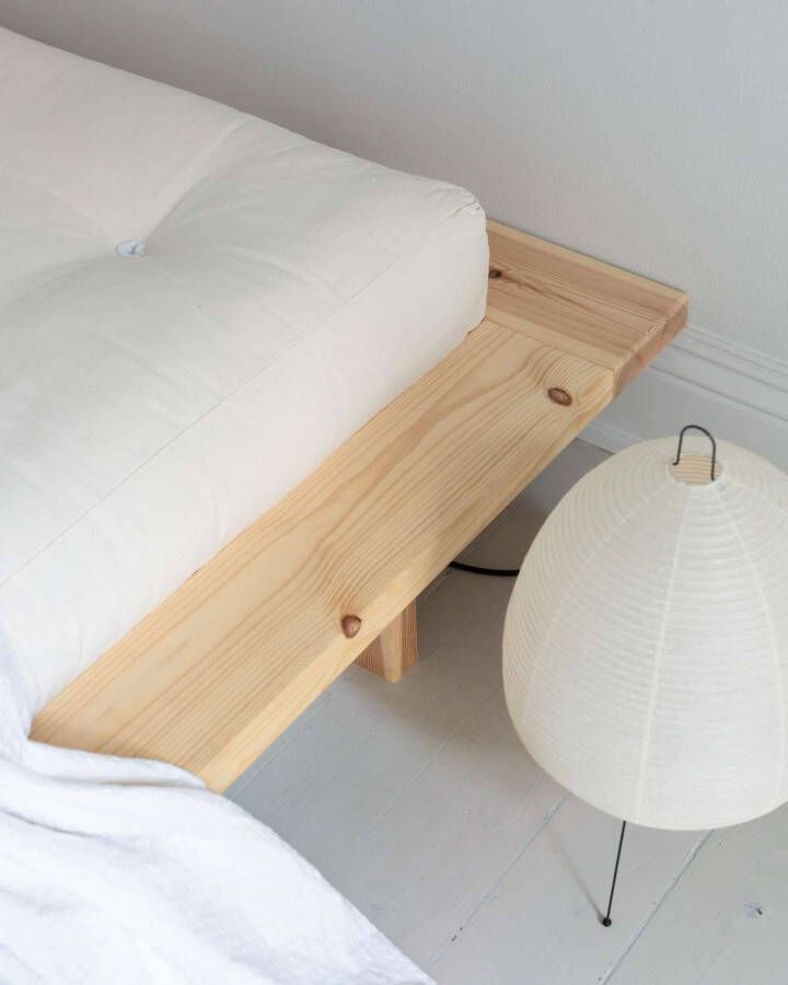 Karup Bedframe JAPAN BED Massief houten bed Japan gemaakt van massief grenen met lattenbodem bedombouw