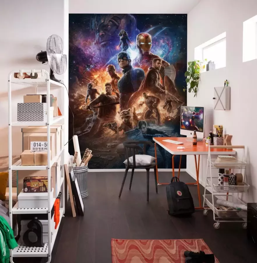 Komar Vliesbehang Avengers Battle of Worlds 200x280 cm (breedte x hoogte)