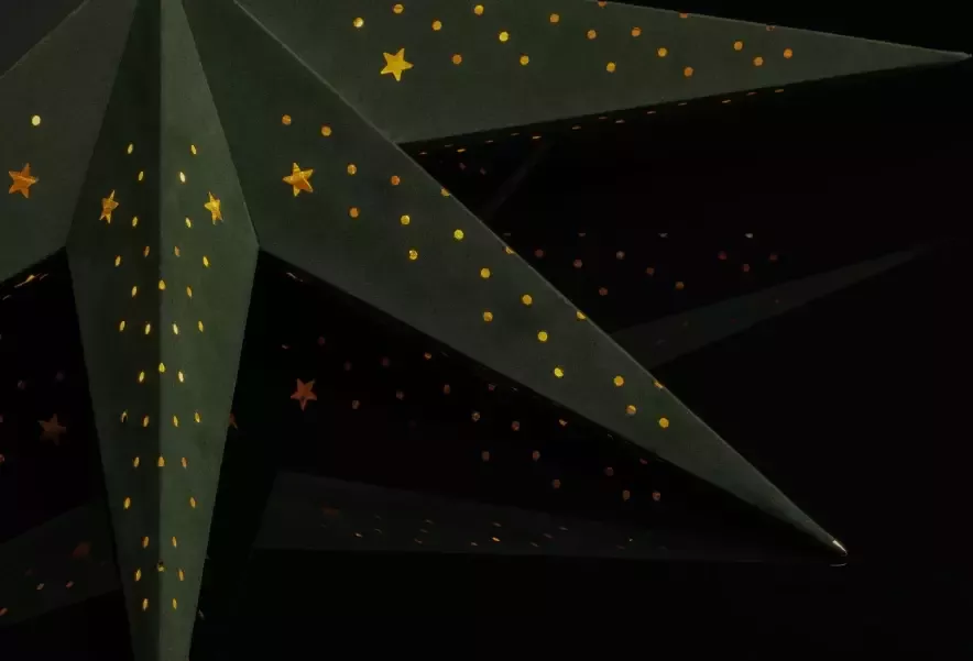 KONSTSMIDE Sierster Kerstster kerstversiering Papieren ster led ster met groen fluweel geperforeerd 7 punten (1 stuk) - Foto 4