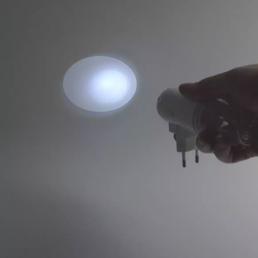 Niermann Led-nachtlampje Nachtlampjes Stekker- nachtlicht ovaal met schemersensor set van 2 (1 stuk) - Foto 1