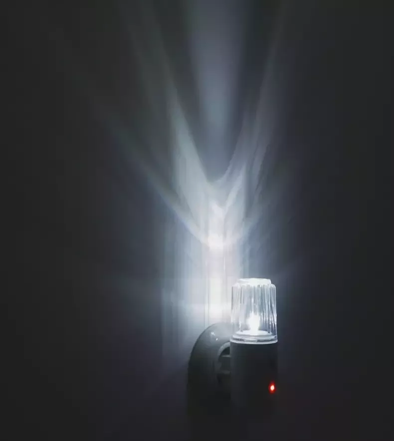 Niermann Led-nachtlampje Nachtlampjes Stekker- nachtlicht ovaal met schemersensor set van 2 (1 stuk) - Foto 2