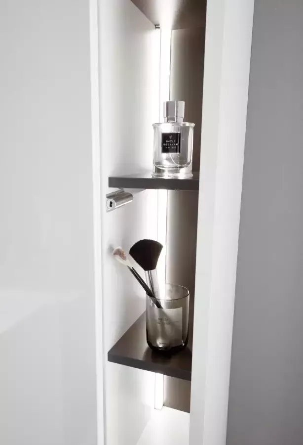 Places of Style Badkamerserie Studio Line bad in modern ontwerp 3-delig badkamer Kast wastafel en spiegel in twee kleuren beschikbaar opbergruimte (3-delig) - Foto 11