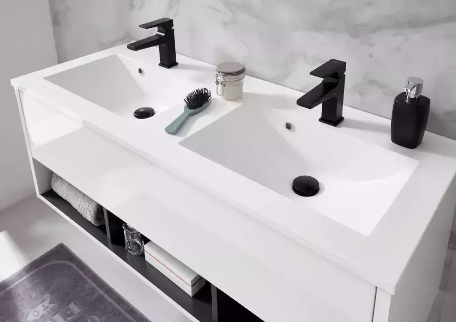 Places of Style Badkamerserie Studio Line bad in modern ontwerp 4-delig badkamer Kast wastafel en spiegel in twee kleuren beschikbaar opbergruimte (4-delig) - Foto 9