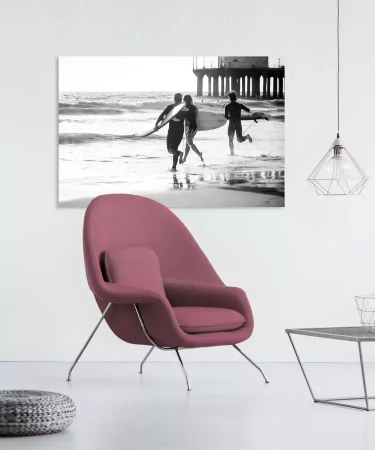 Queence Artprint op acrylglas Surfer op het strand Fine Art-print in galeriekwaliteit - Foto 2