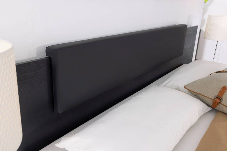 Rauch Ledikant Miro met bekleed hoofdbord en hangende nachtkastjes - Foto 4