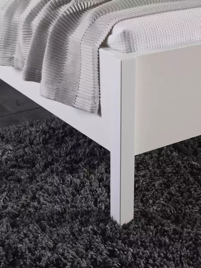 Rauch Bedframe Skagen met spijlenhoofdbord