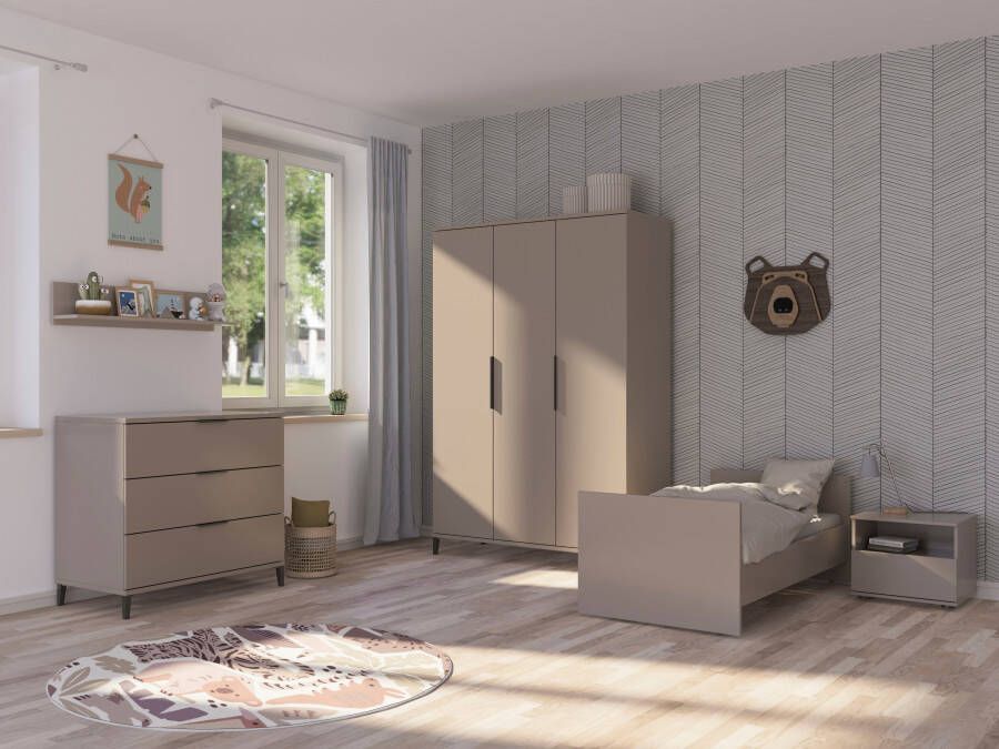 Home affaire Kledingkast ARI 3-deurs veel opbergruimte met legplanken en kledingstangen