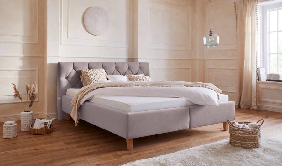 Guido Maria Kretschmer Home&Living Gestoffeerd bed Sunley 100 Kruisstiksel hoofdbordhoogte 102 cm zonder of met matras lattenbodem - Foto 1
