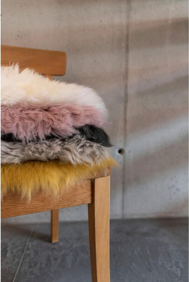 Heitmann Felle Stoelkussen Lamsvacht vierkante zitkussen 44x44 cm echt lamsvacht wasbaar ook als 2- of 4-delige set (1 stuk)