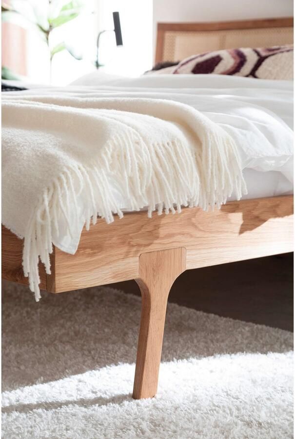 Andas Bed Hällevik tweepersoonsbed massief houten bed OTTOs Choice gezellige stijl massief fsc -gecertificeerd eikenhout geolied hoofdeinde met weens vlechtwerk - Foto 2