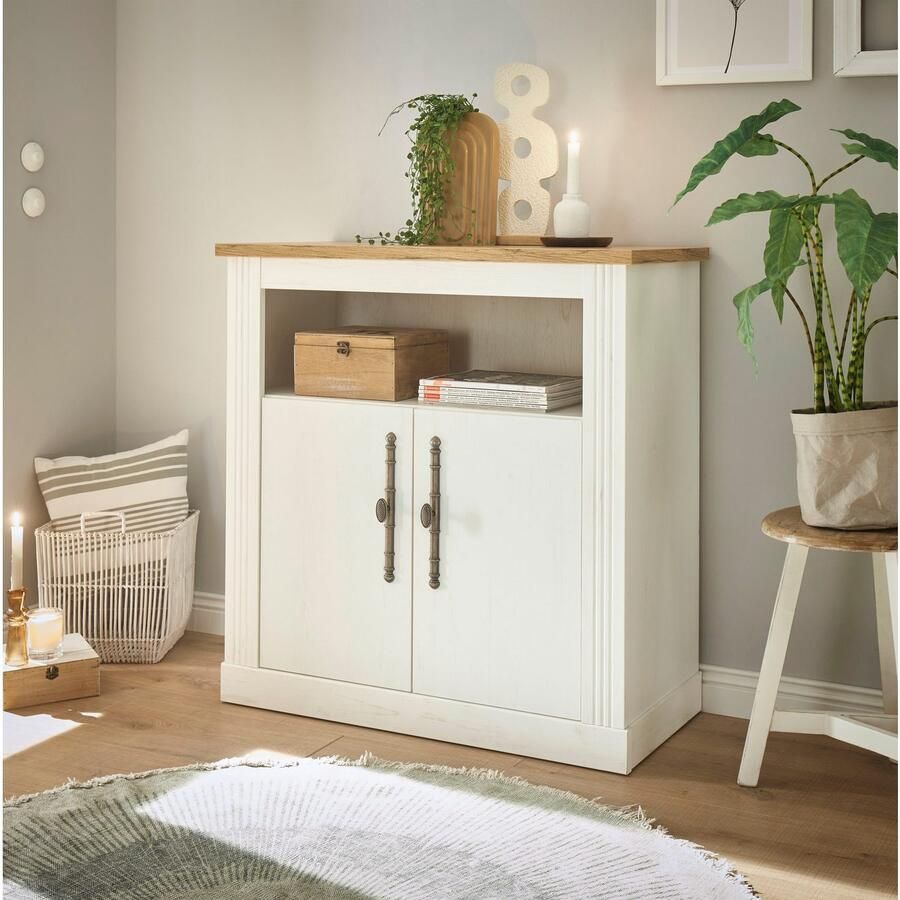 Home affaire Kast Westminster in romantische landelijke stijl