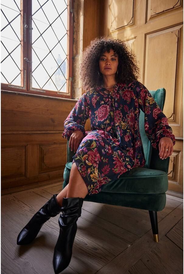 Home affaire Oorfauteuil ZILLER TV-stoel vrij in de ruimte te plaatsen in cord en fluweel - Foto 10