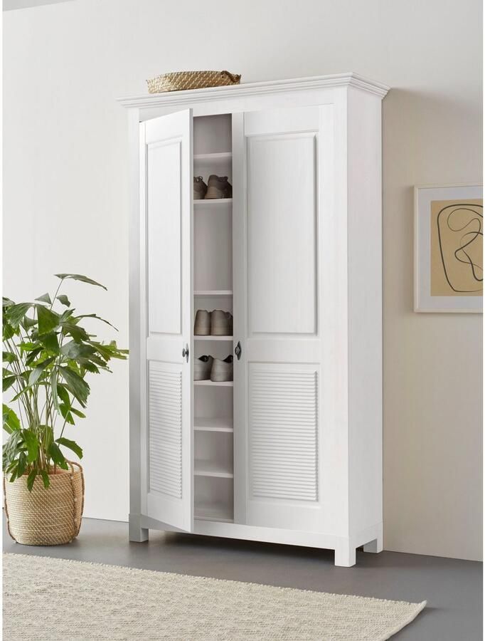 Home affaire Schoenenkast Rauna van massief grenen veel bergruimte