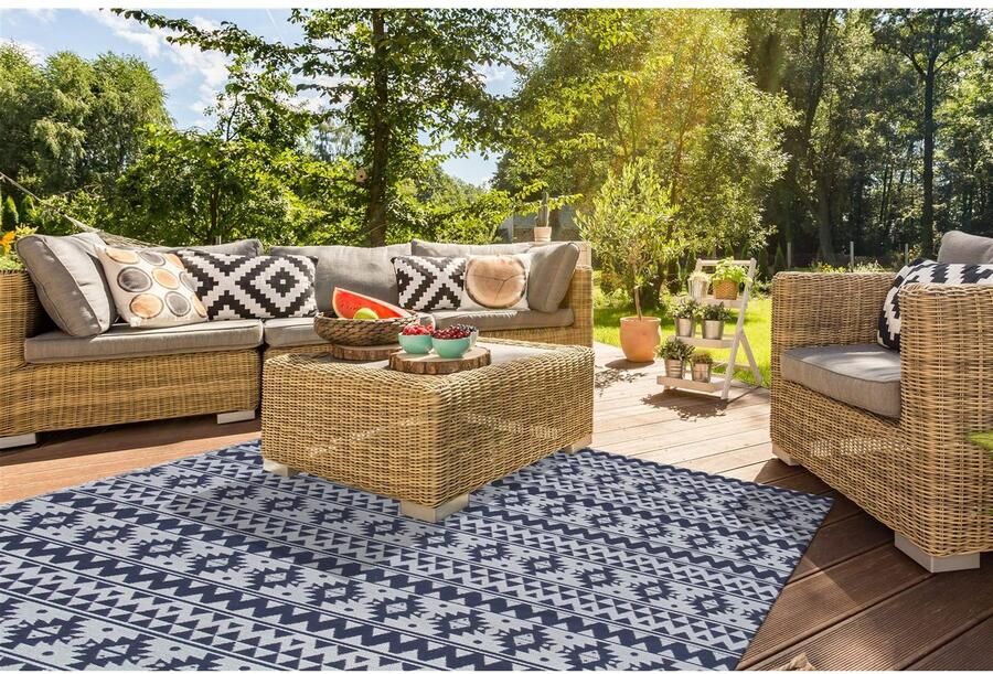 Kayoom Vloerkleed Sunny 210 Bijzonder onderhoudsvriendelijk. Geschikt voor binnen- en buitengebruik.