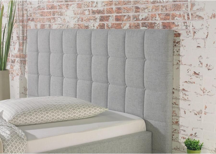 Maintal Gestoffeerd bed Cueno met en zonder matras in 2 uitvoeringen stiksels met capitonnage