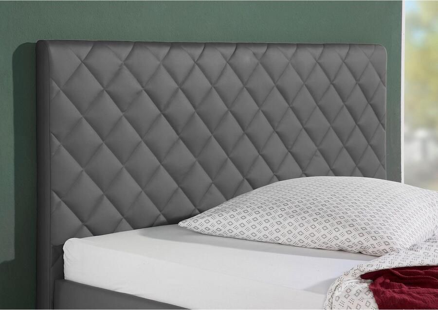 Maintal Gestoffeerd bed