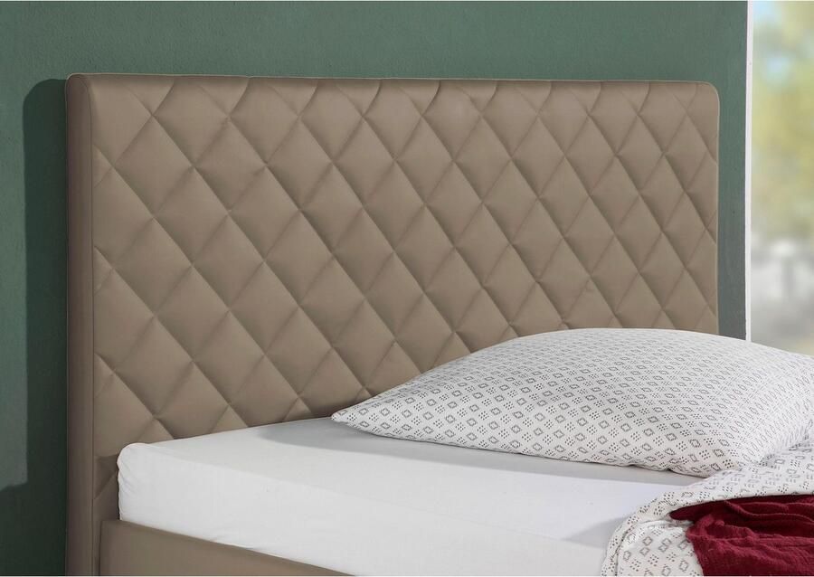 Maintal Gestoffeerd bed