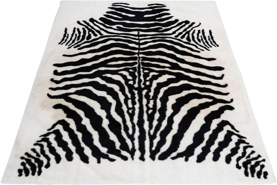 My home Hoogpolig vloerkleed Elias Vacht-look woonkamer