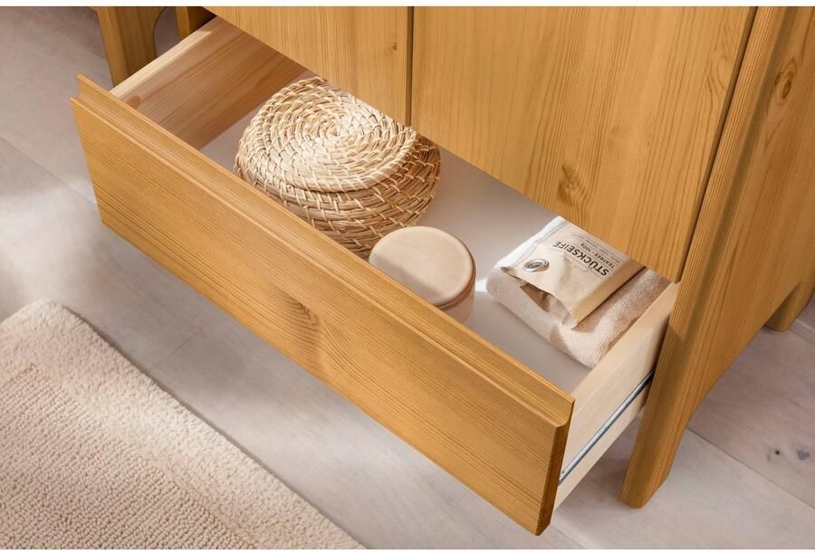 OTTO products Wastafelonderkast Jorrick Breedte 60 cm grenen met bio olie was behandeld sifonuitsparing - Foto 6