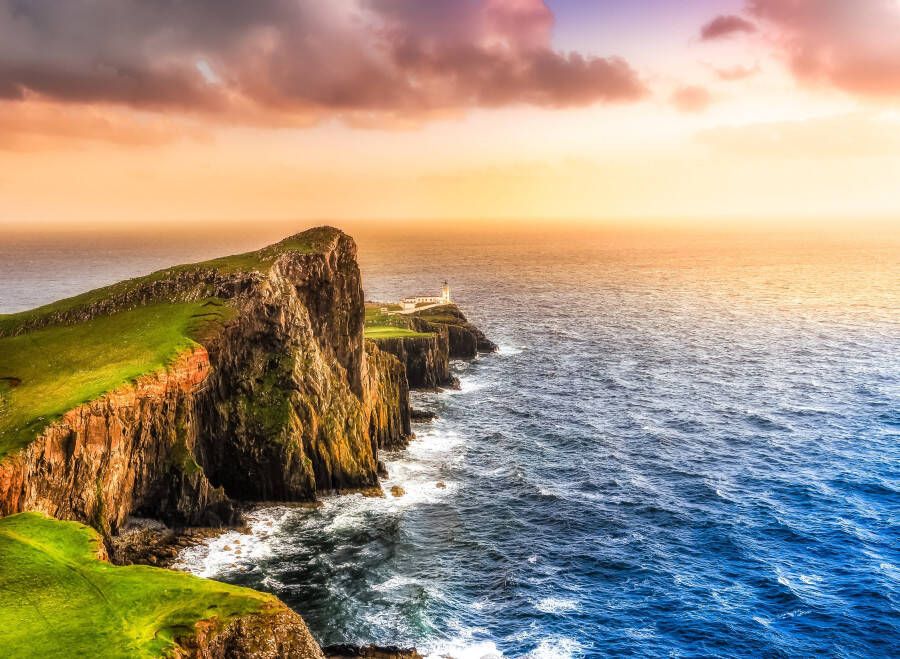 Papermoon Fotobehang Neist Point Lighthouse - Foto 1