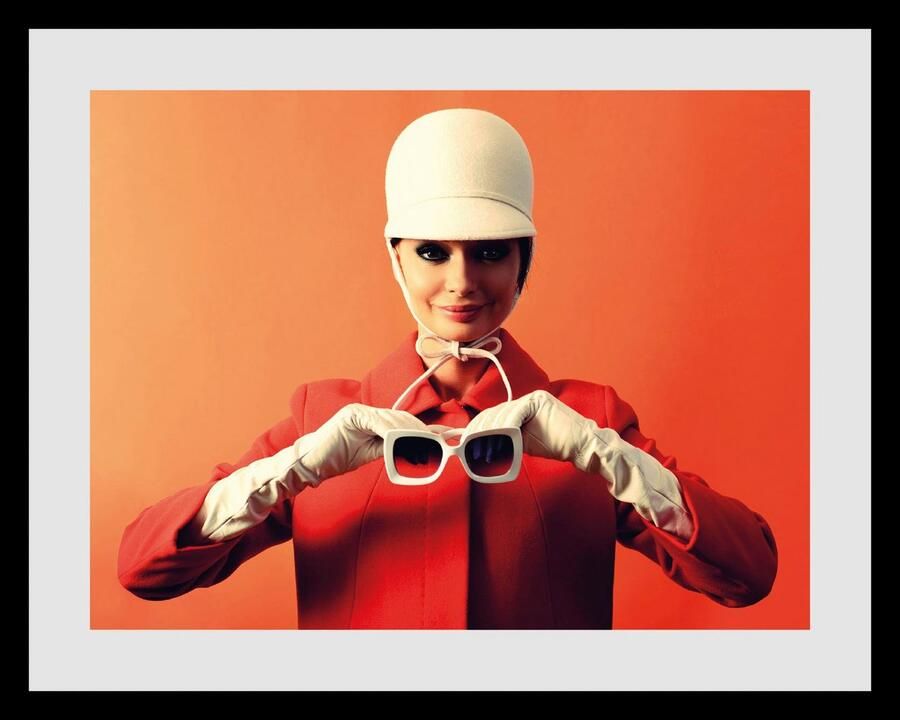 Queence Wanddecoratie Rijdende Bruid 2 HD premium posterdruk incl. houten lijst (1 stuk) - Foto 2