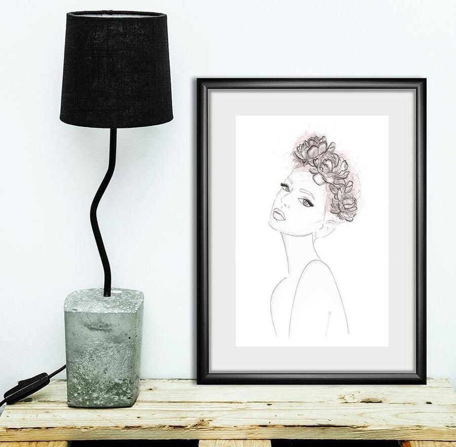 Queence Wanddecoratie Schets van een vrouw met bloemenkrans HD premium posterdruk incl. houten lijst