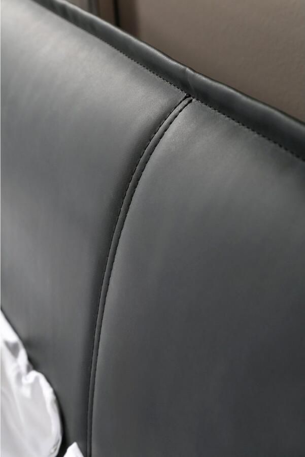 Rauch Slaapkamerserie Birmingham 5-delige set: zweefdeurkast inclusief passe-partout bed 2 nachtkastjes - Foto 14