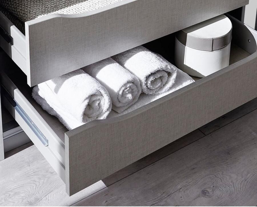 Rauch Zweefdeurkast Kulmbach met uitgebreide interieurinrichting en passe-partout - Foto 4