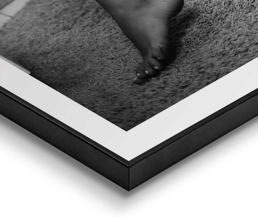 Reinders Getting Dressed Schilderij 70x50cm Zwart