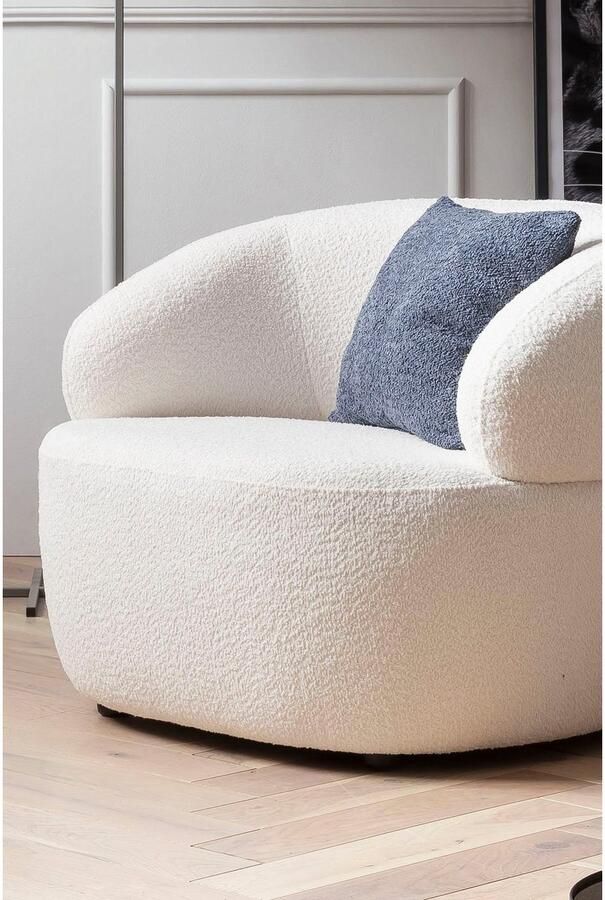 SalesFever Cocktailfauteuil Cocktailsessel: Stil trifft Komfort Bekleding in bouclé-look - Foto 4