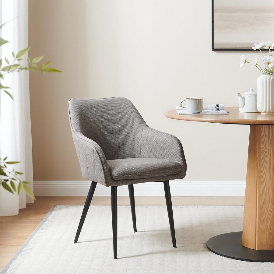 SalesFever Eetkamerstoel Boston Der Stuhl für Ihr Esszimmer met diamantvormig stiksel aan de achterkant