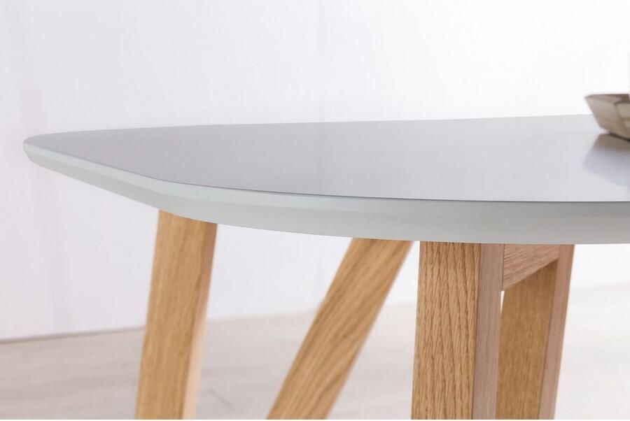 SalesFever Eettafel Solna Stijlvolle tafel voor je huis Massieve eikenhouten haarspeldpoten: natuurlijk designstatement - Foto 4