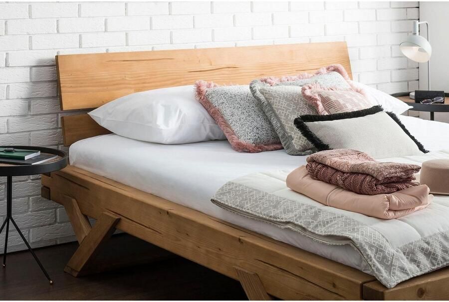 SalesFever Massief houten ledikant Eik: Elegant bed van massief hout Traditie ontmoet modern: uniek balkenbed met Y-poten - Foto 6