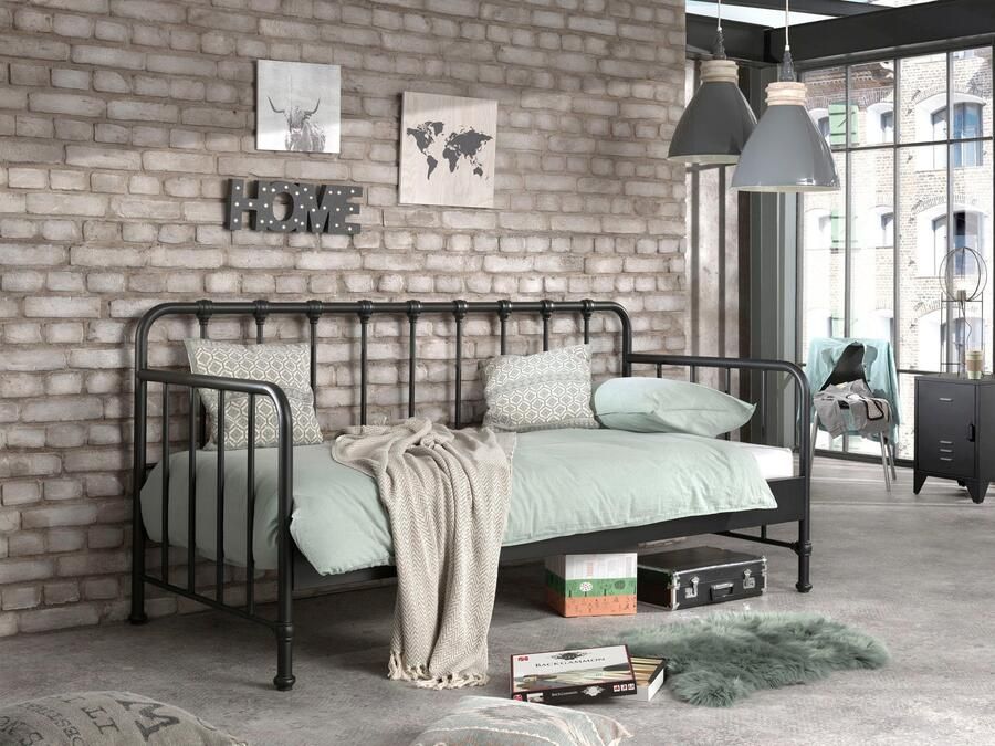 Vipack EMOB Kajuitbed Bronxx metaal 90x200 matzwart Metalen eenpersoonsbedden Zwart Metaal Metalen eenpersoonsbedden Eenpersoons Kajuitbed Op voorraad