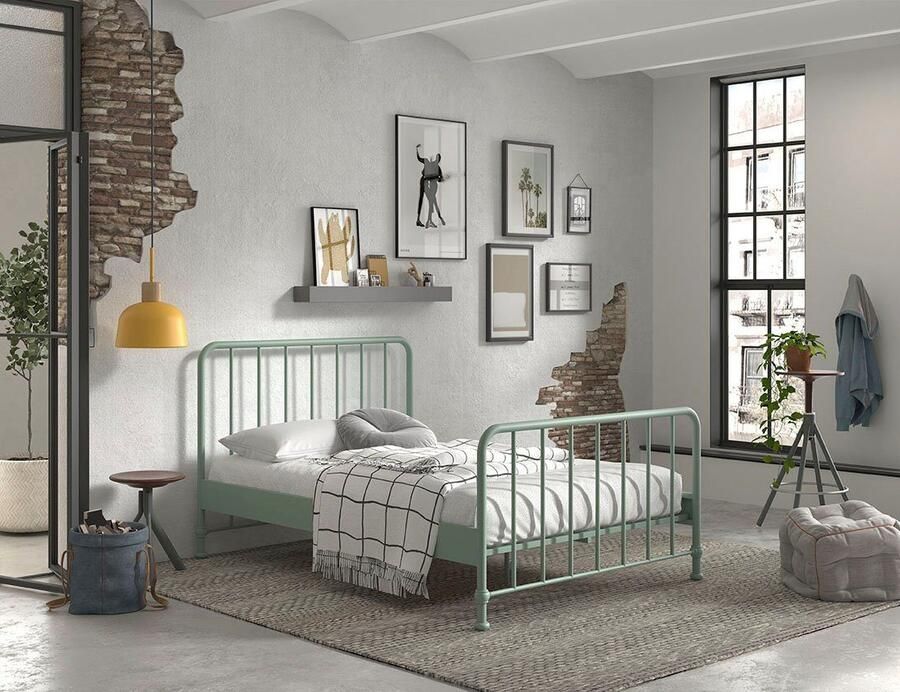 Vipack EMOB Twijfelaar Bronxx metaal 140x200 mat olijfgroen Metalen tweepersoonsbedden Groen Metaal Metalen tweepersoonsbedden Tweepersoons Normaal bed Op voorraad - Foto 3