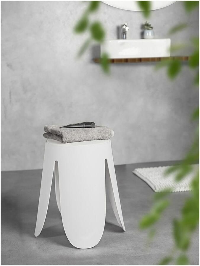 Wenko Douche en badkrukjes Modell Comiso Universele kruk belastbaar tot 180 kg met antislip voeten - Foto 3