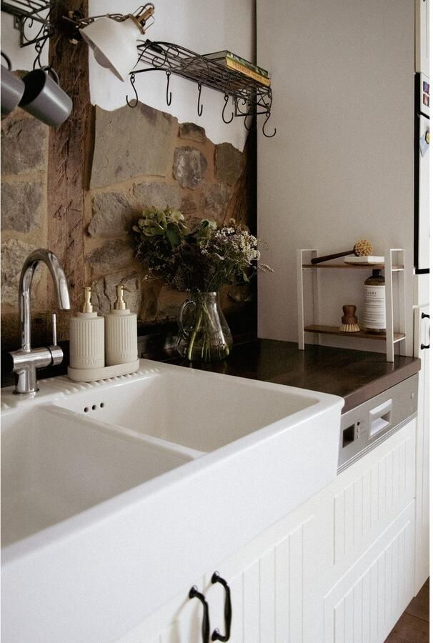 Wenko Keukenrek Model Louisa 2 etages met 2 acaciahouten planken staande plank voor het werkblad - Foto 4