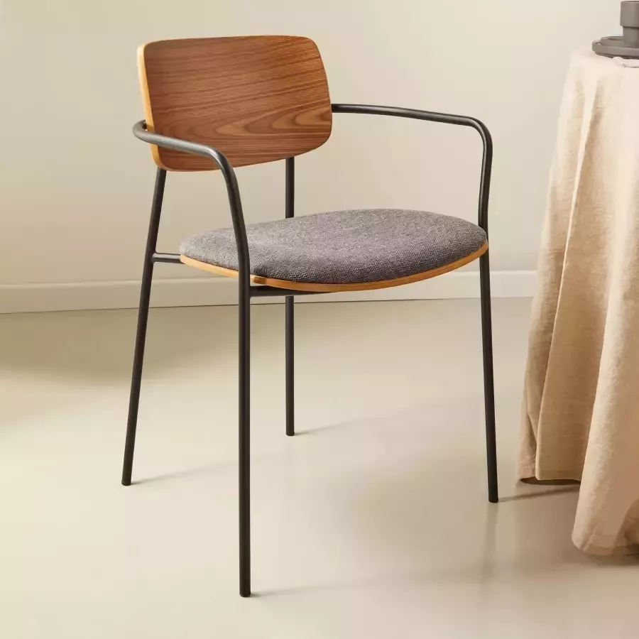Kave Home Maureen stapelbare stoel met walnootfineer in natuurlijke afwerking en zwart metaal - Foto 1