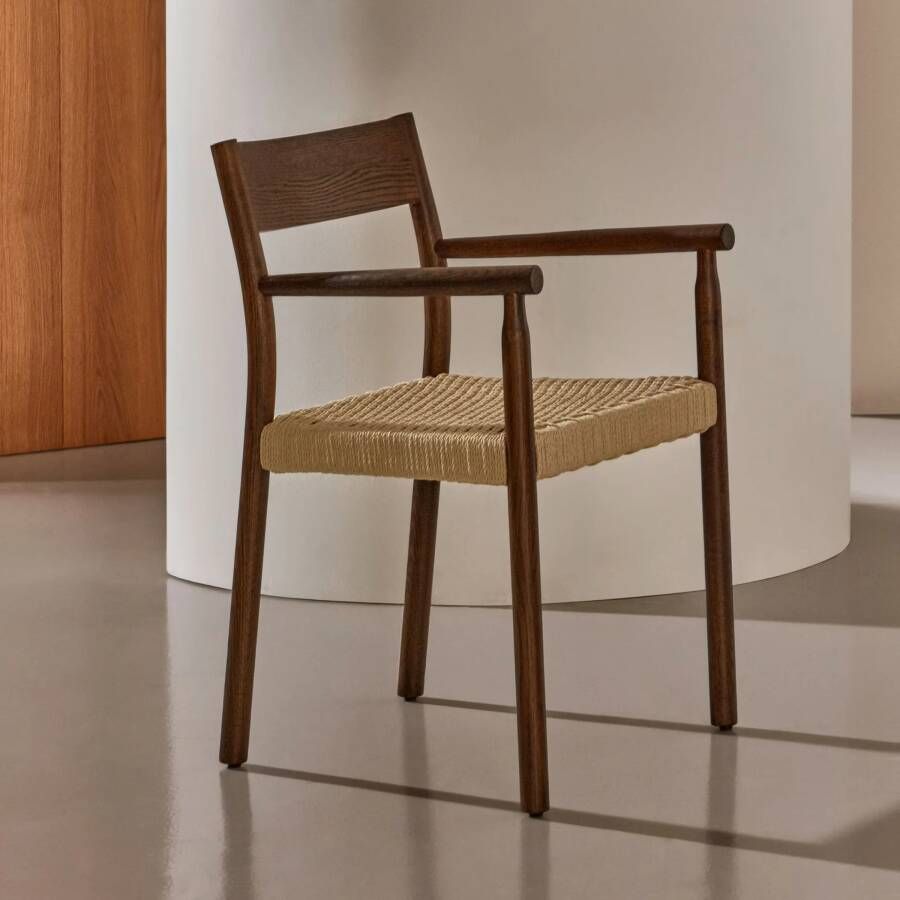 Kave Home Yalia-stoel in massief eikenhout FSC 100% met natuurlijke walnoot-afwerking en zitting van - Foto 1