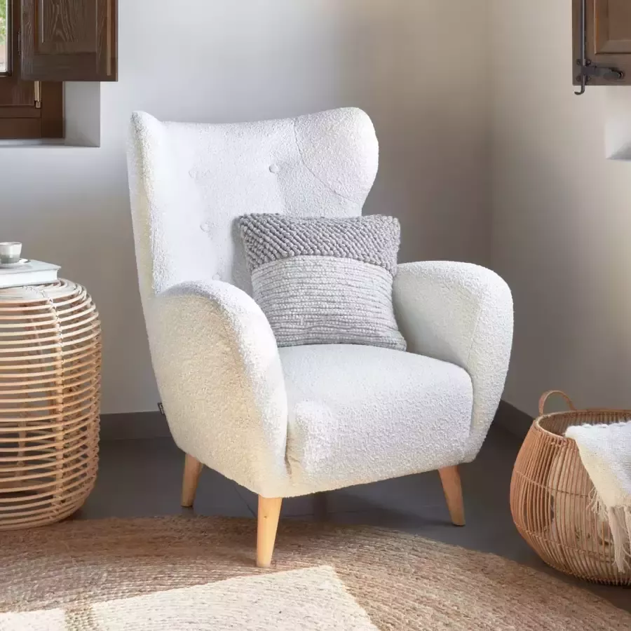 Kave Home Patio fauteuil in wit fleece met massief natuurlijk - Foto 1