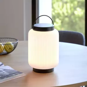 Kave Home Verona tafellamp in polyethyleen en metaal met zwarte