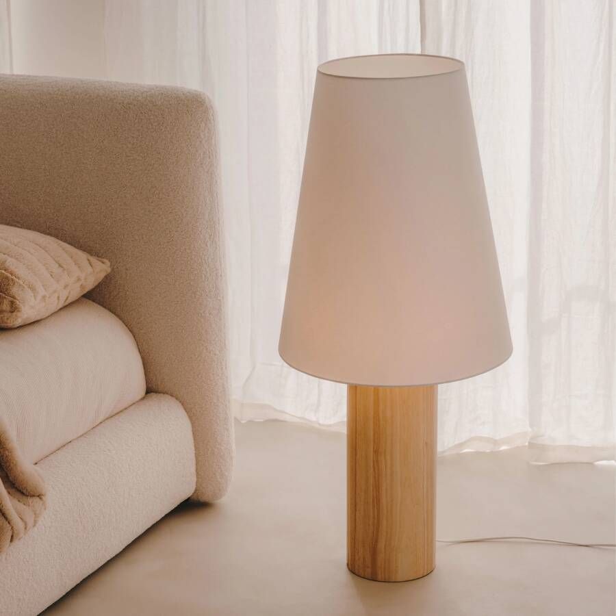 Kave Home Marga-vloerlamp van massief hout met natuurlijke afwerking