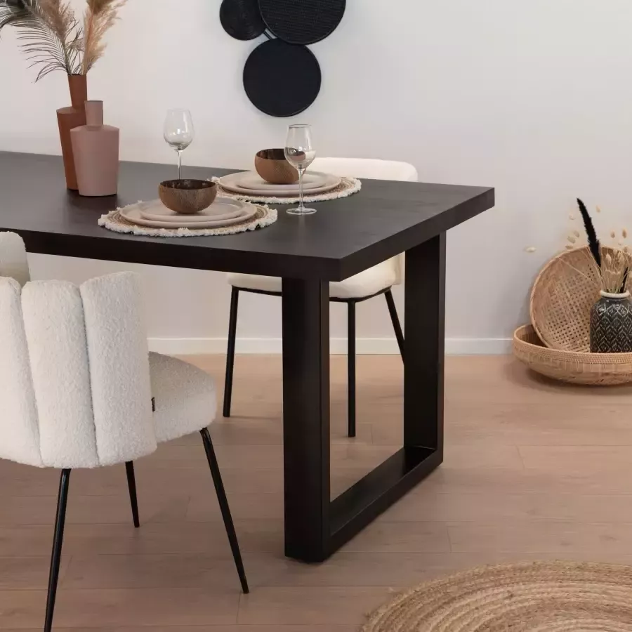 Livingfurn Moderne Eetkamertafel Kala U-Poten van Mango en Hout Gecoat Staal 200 cm Zwart