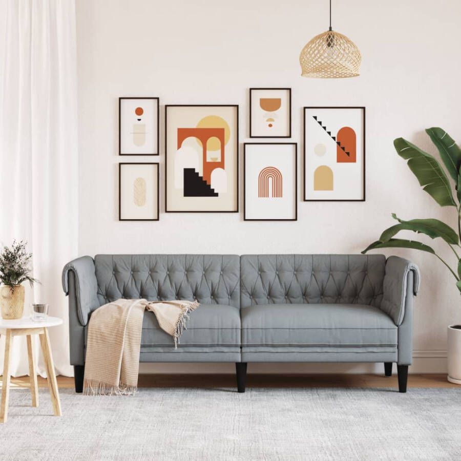 Vida XL Driezitsbank Chesterfield-stijl stof lichtgrijs SKU: V372556