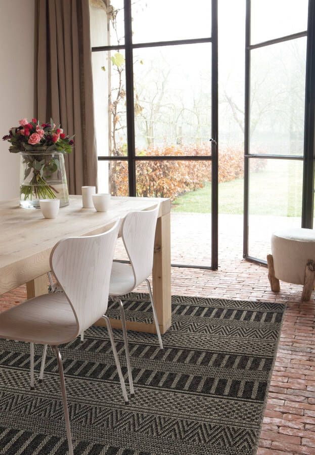 Easy Living Vloerkleed Varanda VA03 Black Stripe