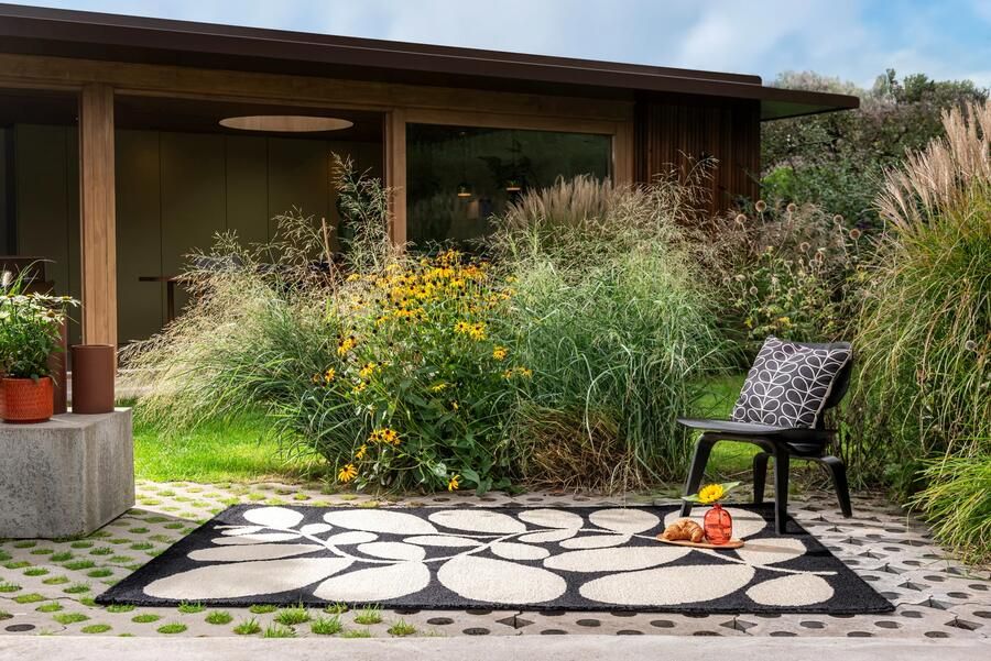 Orla Kiely Sycamore Black 464205 Vloerkleed 160 x 230 cm Zwart Rectangular PET Eetkamer Woonkamer Slaapkamer Bloemen Modern Buitentapijten - Foto 2