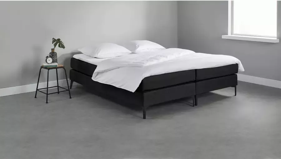 Beter Bed Basic Beter Bed Complete Boxspring Southampton met Gestoffeerd Matras 160x200 Zwart